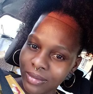 Meet your Posher, Alicia